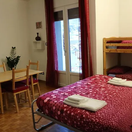 فندق مبيت وإفطار Taramelli - Garage Per Bici O 2 Moto ترينتو