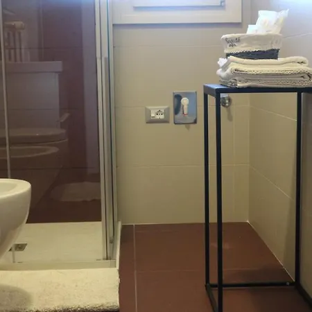 فندق مبيت وإفطار Taramelli - Garage Per Bici O 2 Moto